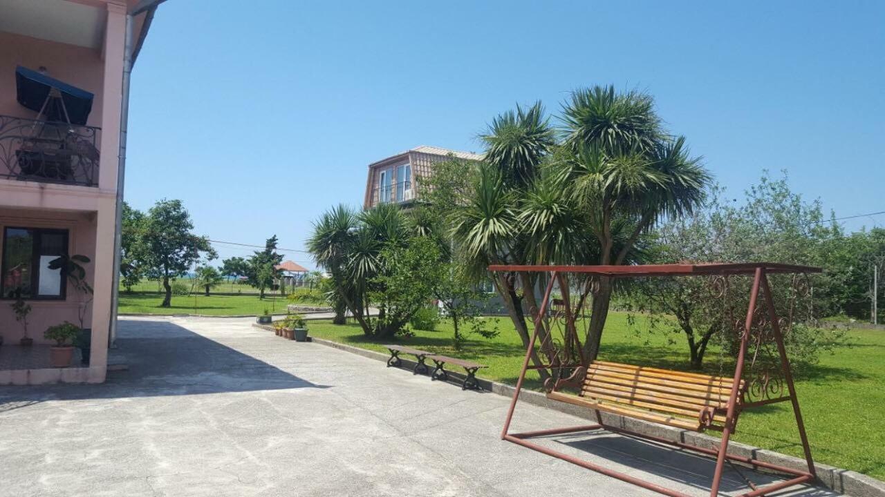 Дом На Пляже Black Sea House Kobuleti Exterior foto