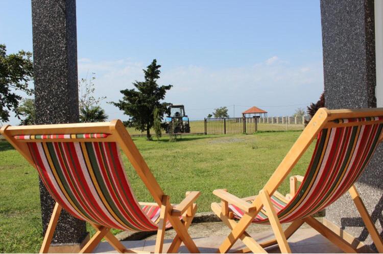 Дом На Пляже Black Sea House Kobuleti Exterior foto